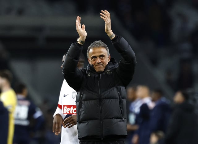 Soccer Football - Coupe de France - Semi Final - USL Dunkerque v Paris St Germain - Decathlon Arena Stade Pierre-Mauroy, Villeneuve-d'Ascq, France - April 1, 2025  Paris St Germain coach Luis Enrique celebrates after the match REUTERS/Stephanie Lecocq