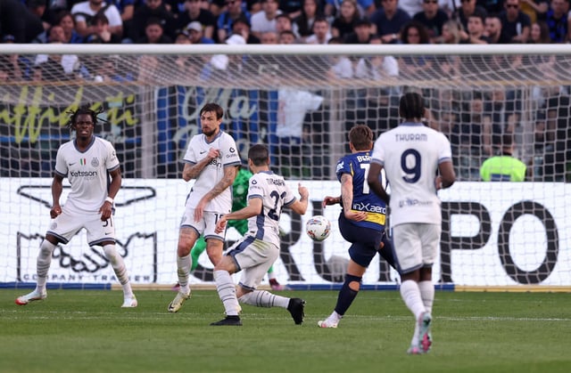 Soccer Football - Serie A - Parma v Inter Milan - Stadio Ennio Tardini, Parma, Italy - April 5, 2025 Parma's Adrian Bernabe scores their first goal REUTERS/Claudia Greco