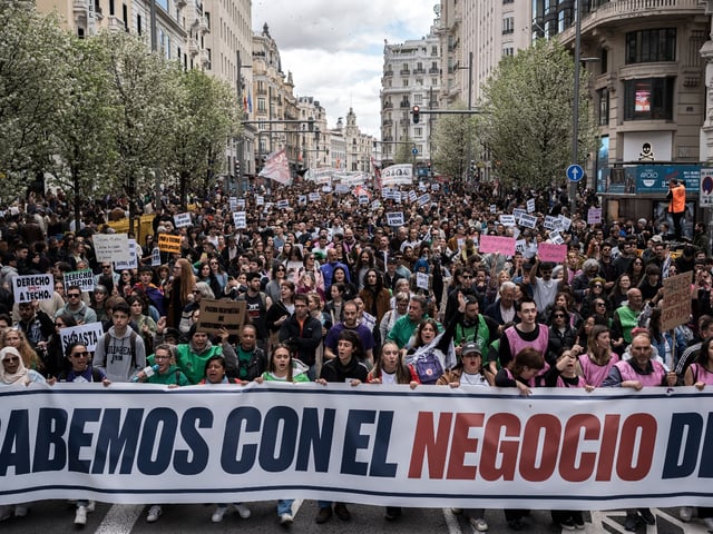 MADRID, SPAIN - APRIL 5: People gather to protest soaring housing prices as part of a nationwide demonstration organized by tenant unions under the slogan "End the Housing Business" in Madrid, Spain on April 05, 2025. Protests took place in more than 30 cities across Spain, highlighting growing concerns over unaffordable rent and the housing crisis. (Photo by Diego Radames/Anadolu via Getty Images)