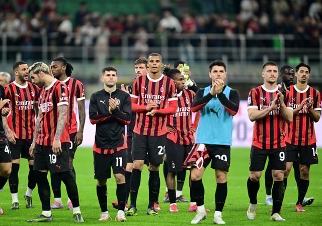 Soccer Football - Serie A - AC Milan v Fiorentina - San Siro, Milan, Italy - April 5, 2025 AC Milan's Tijjani Reijnders, AC Milan's Malick Thiaw, AC Milan's Christian Pulisic and AC Milan's Luka Jovic react after the match REUTERS/Daniele Mascolo