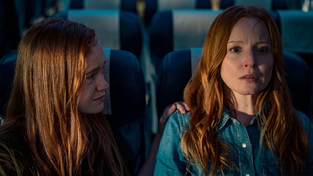 Liv Hewson as Teen Van and Lauren Ambrose as Van