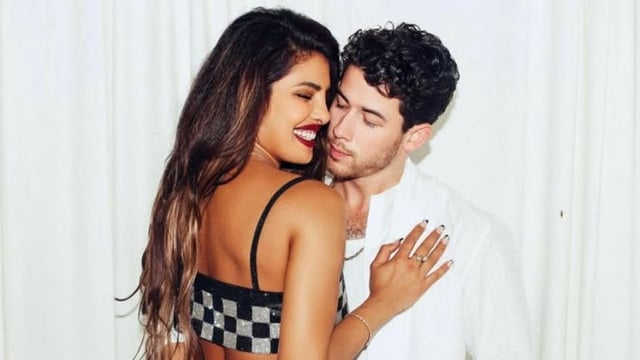 Nick Jonas expresses love for Priyanka Chopra at the Broadway opening of The Last Five Years. 