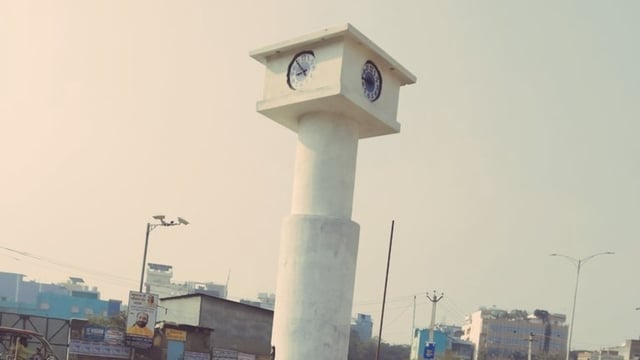 A clock tower in Bihar Sharif has become the target of mockery on social media.