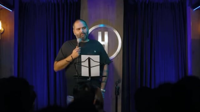 Kunal Kamra, without taking names, had seemingly mocked Eknath Shinde by modifying a song from 'Dil Toh Pagal Hai' movie. 
