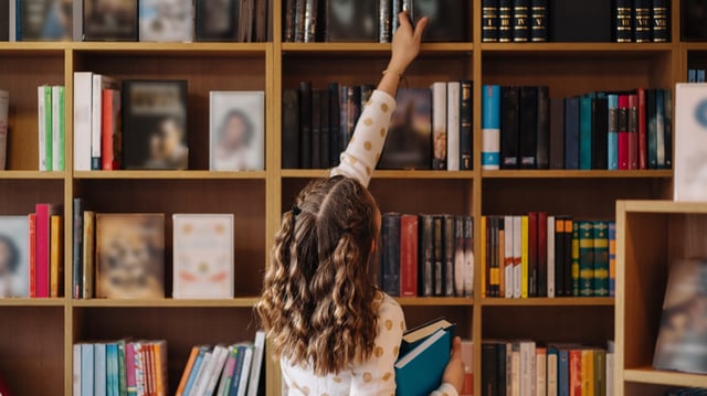 39 % des Français ont le sentiment que leur temps de lecture a diminué, un chiffre sans précédent depuis dix ans.