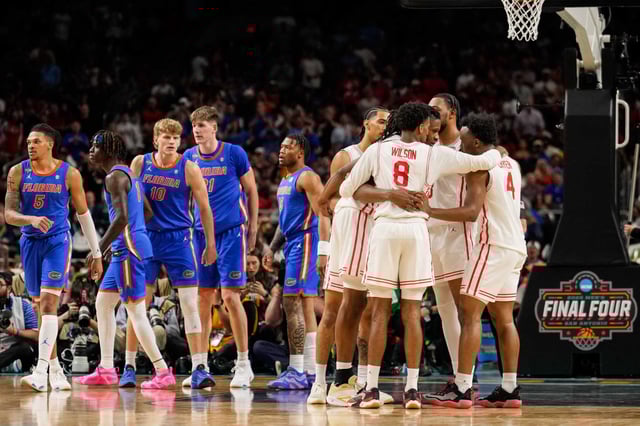 The Houston Cougars huddle during the second half of the NCAA men&#39;s college basketball championship game in San Antonio, Monday, April 7, 2025.