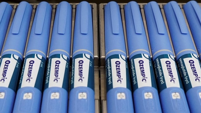 Research indicates that diabetes drugs like Ozempic may reduce the risk of Alzheimer's by protecting brain health.