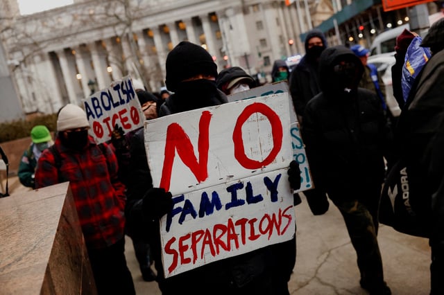 Demonstrators protest against U.S. Immigration and Customs Enforcement (ICE) and deportations carried out by U.S. President Donald Trump's administration, in New York City, U.S., February 13, 2025. REUTERS/Shannon Stapleton/File Photo