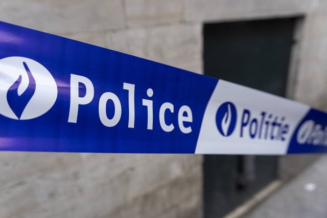Alors que les indices orientaient les enquêteurs vers un meurtre lié à un cambriolage qui dérape, c’est finalement la secrétaire du grand patron qui a été arrêtée la semaine dernière.