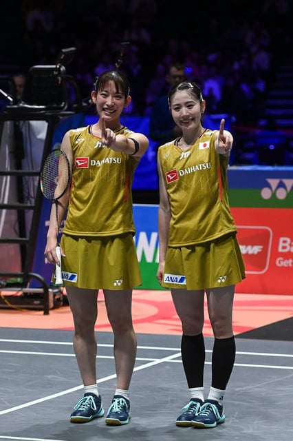 Shida Chiharu (right) with doubles partner Nami Matsuyama. Photo: Xinhua