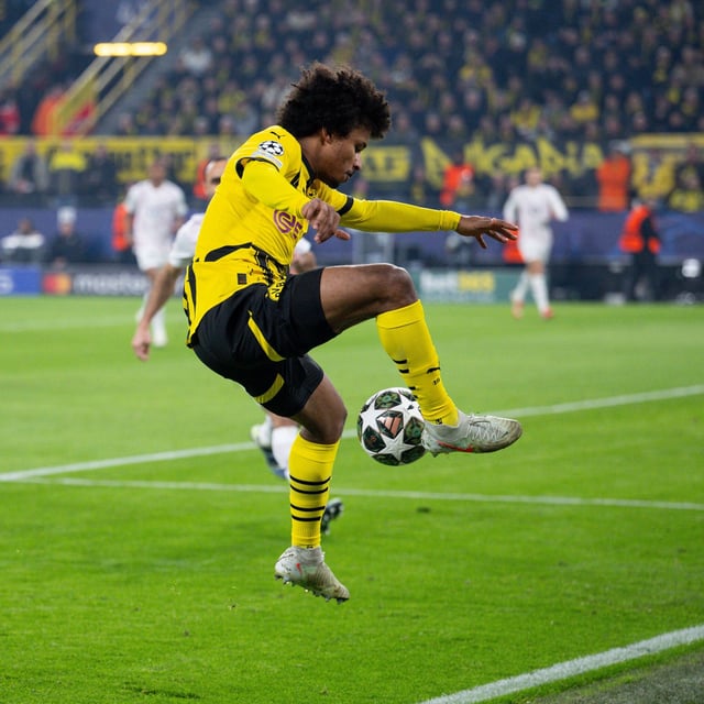 Karim Adeyemi muss mit Dortmund am Mittwoch in Barcelona ran