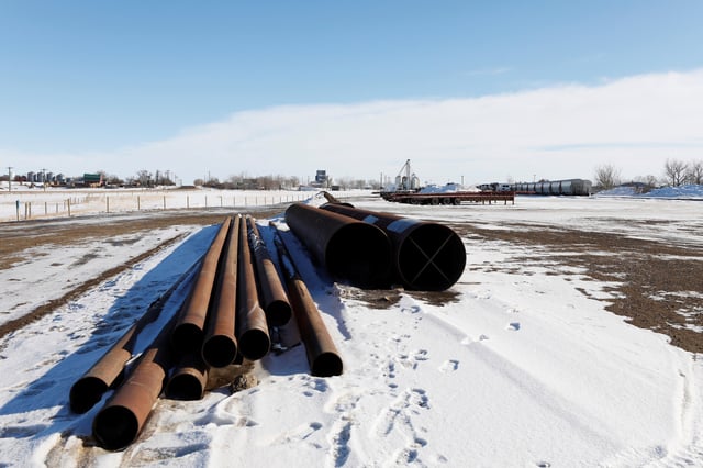 A supply depot servicing the Keystone XL crude oil pipeline lies idle in Oyen, Alberta, Canada February 1, 2021.  REUTERS/Todd Korol/ File Photo