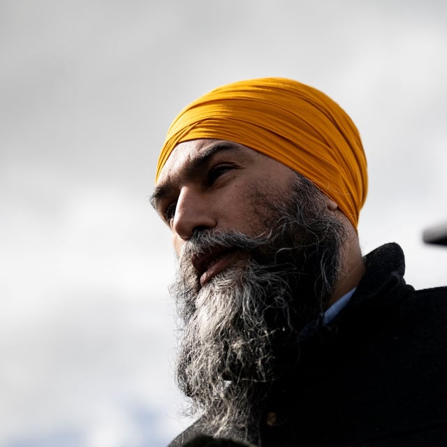 NDP Leader Jagmeet Singh speaks to media before boarding his campaign plane, in Vancouver, B.C., on Wednesday, April 9, 2025. THE CANADIAN PRESS/Christopher Katsarov
