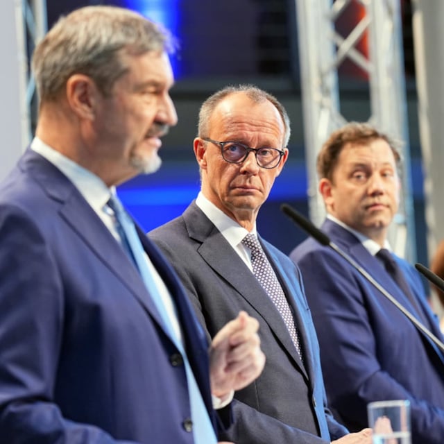Markus Söder, Friedrich Merz, Lars Klingbeil und Saskia Esken geben eine Pressekonferenz der Parteivorsitzenden von Union und SPD zur Vorstellung des Koalitionsvertrages im Paul-Löbe-Haus.