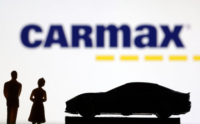 CarMax logo is seen in this illustration taken June 27, 2022. REUTERS/Dado Ruvic/Illustration/File Photo
