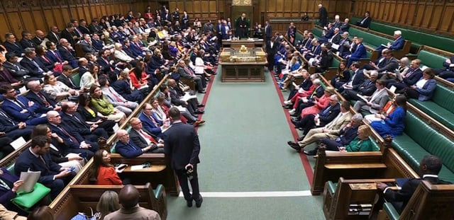 Début du débat au Parlement britannique convoqué en urgence sur le sauvetage de British Steel, à Londres le 12 avril 2025
