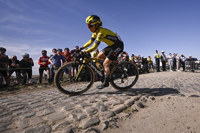 Cyclisme: la championne olympique Pauline Ferrand-Prévot remporte Paris-Roubaix