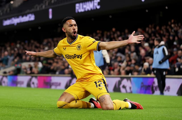 Matheus Cunha of Wolverhampton Wanderers celebrates after scoring the team&#39;s first goal during the Premier League match between Fulham FC and Wolverhampton Wanderers at Craven Cottage on November 27, 2023 in London, England.