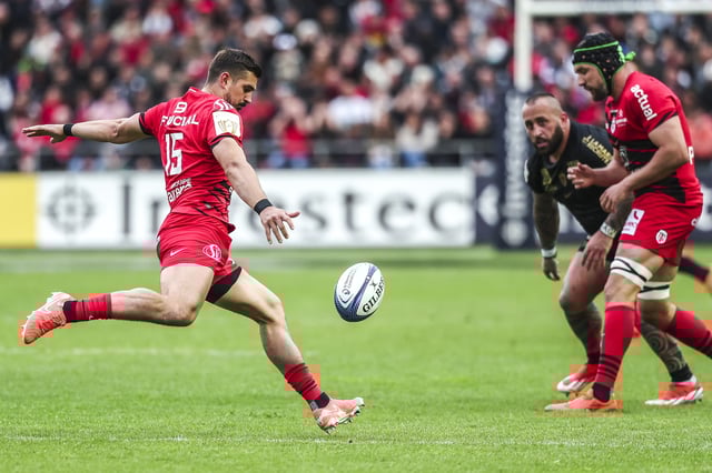 Thomas Ramos a donné la victoire à Toulouse sur le gong.