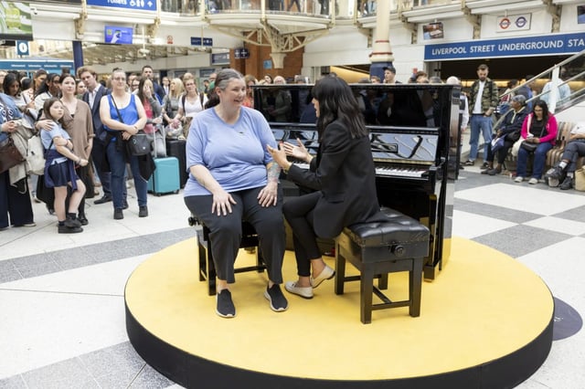 Even Claudia Winkleman&#39;s twinkle can&#39;t save series 3 of &#39;The Piano&#39; (Photo: Channel 4 / Nic Serpell Rand