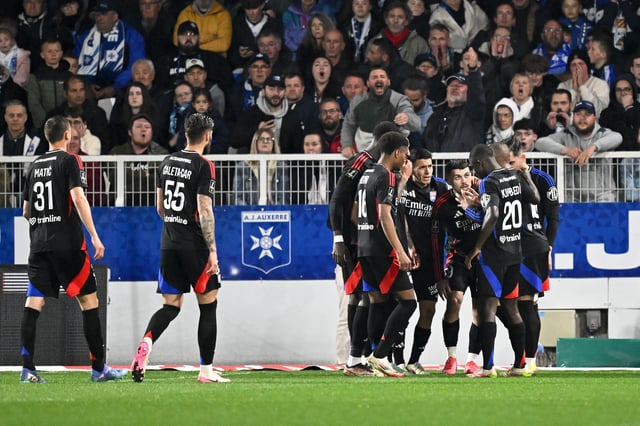 Les Lyonnais ont dompté l’AJA.