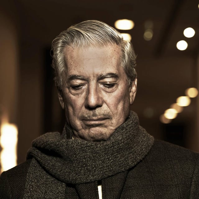  Mario Vargas Llosa, en septembre 2006 à Paris. 