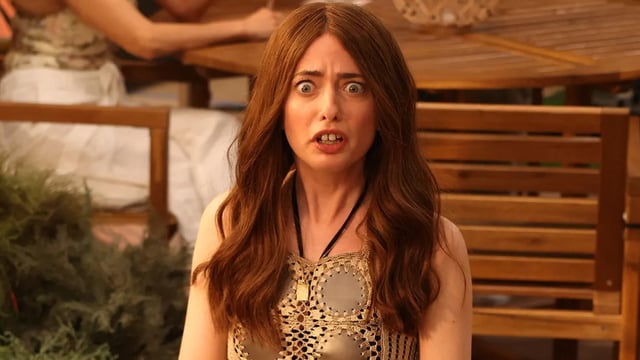 Sarah Sherman playing Aimee Lou Wood in The White Lotus.