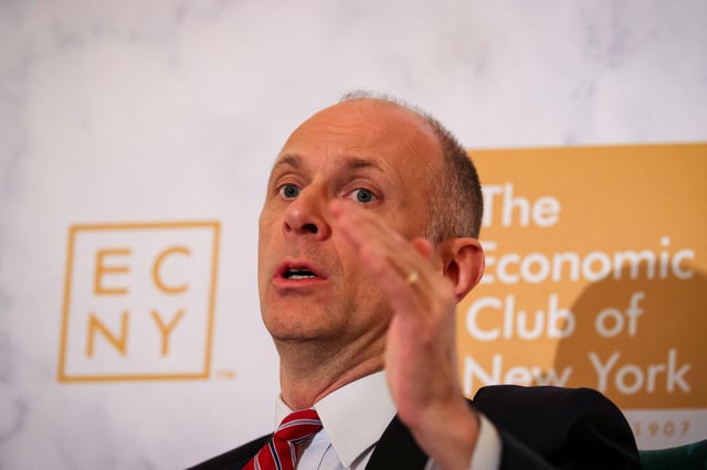 Austan Goolsbee, President and CEO of the Federal Reserve Bank of Chicago, speaks to the Economic Club of New York in New York City, U.S., April 10, 2025.  REUTERS/Brendan McDermid/File Photo
