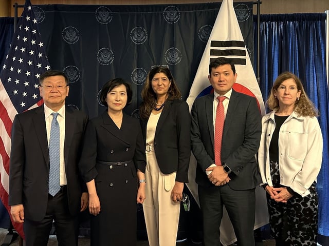 South Korean and U.S. officials pose for a photo during the fourth Civil Space Dialogue in Washington, D.C., on April 14, 2025, in this photo provided by Seoul's foreign ministry. (From L to R) John Lee, vice administrator of mission directorates at the Korea AeroSpace Administration; Han Min-young, director-general of the climate change, environment and scientific affairs bureau at South Korea's foreign ministry; Rahima Kandahari, U.S. deputy assistant secretary for science, technology, and space affairs; Kevin Kim, deputy assistant secretary for China, Japan, Korea, Mongolia and Taiwan at the State Department; and Karen Feldstein, associate administrator for international relations at NASA. (PHOTO NOT FOR SALE) (Yonhap) 