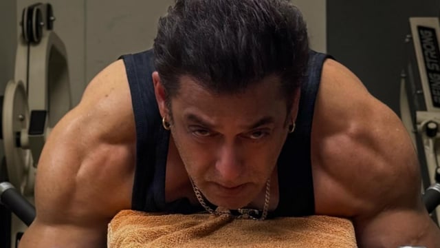 Salman Khan shut down trolls questioning his physique with new photo.
