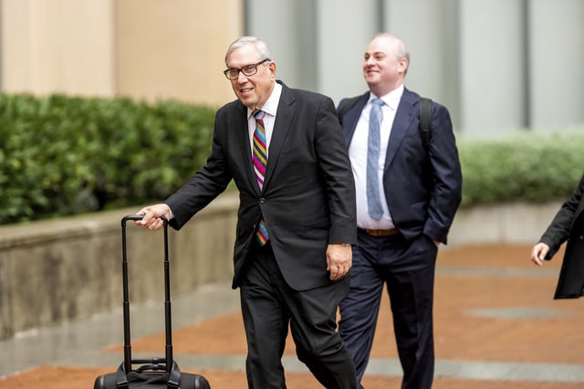 Attorney Jeffrey Kessler arrives at federal court on Monday, April 7, 2025, in Oakland, Calif. (AP Photo/Noah Berger)