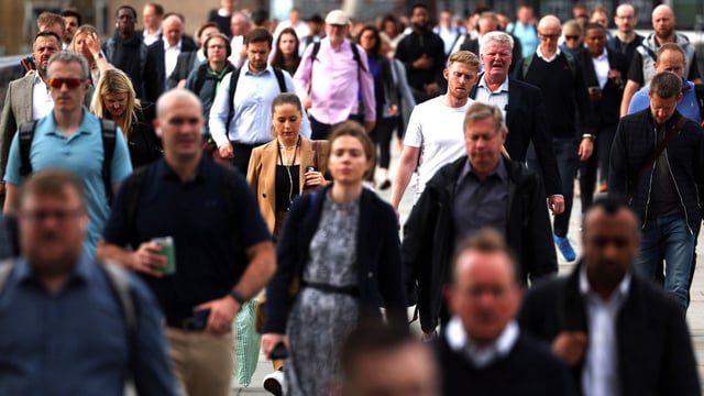 The UK labour market has been cooling over the last year, recording falling vacancies and a weakening in employment growth as the economy has slowed