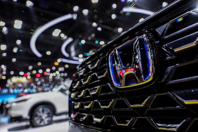 The Honda logo is displayed, at the 46th Bangkok International Motor Show in Bangkok, Thailand, March 24, 2025. REUTERS/Chalinee Thirasupa/File Photo