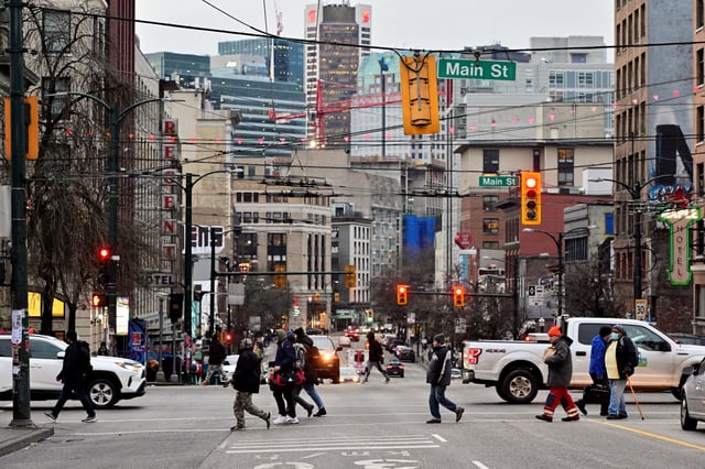 A view of East Hastings street in Downtown Eastside of Vancouver, British Columbia, Canada January 31, 2023. REUTERS/Jennifer Gauthier/File Photo