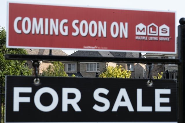 The Canadian Real Estate Association says the number of homes sold in August fell compared with a year ago as the national market remained largely stuck in a holding pattern despite borrowing costs beginning to come down.A real estate sign is shown in Vaughan, Ont. on Thursday Sept. 12, 2024. THE CANADIAN PRESS/Paige Taylor White