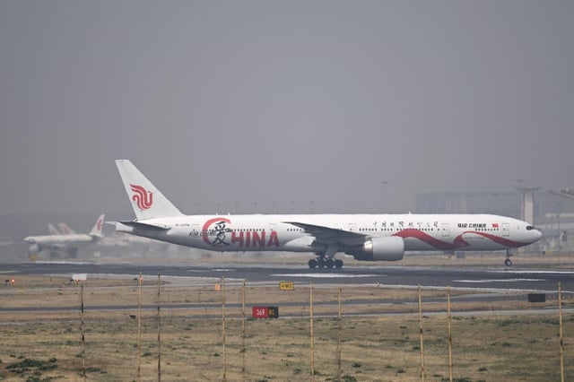 An Air China Boeing 777-300