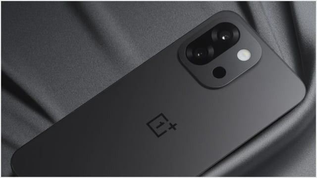 Photo: OnePlus 13T first look revealed on Weibo (Source: X)