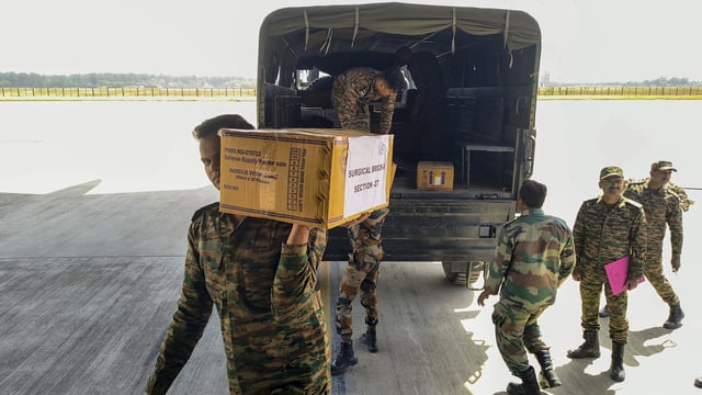 The Indian Army's Field Hospital team returned to Hindon Air Force Base.