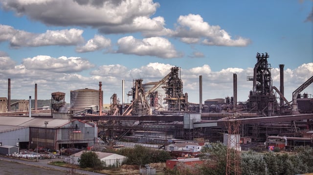 SCUNTHORPE, ENGLAND - SEPTEMBER 13: An aerial view of the British Steel Scunthorpe site on September 13, 2024 in Scunthorpe, England. A plan to transition from blast furnaces to less pollutive - and less labour-intensive - electric arc furnaces has stoked worries over job losses at the plant. This week, Business Secretary Jonathan Reynolds said his government's options for supporting the plan in this transition were more limited than for Port Talbot Steelworks in South Wales, blaming the previous Conservative government for a lack of planning. (Photo by Christopher Furlong/Getty Images)