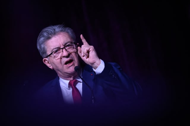 Le leader de La France insoumise Jean-Luc Mélenchon à Brest, le 19 mars 2025.
