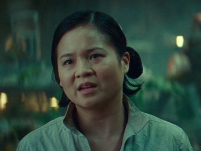 Eight years after stinking up The Last Jedi, Kelly Marie Tran is still whining about Star Wars fans, is co-starring in a new movie about lesbian Asians, and has come out of the closet as “queer” (I have no idea what “queer” means and, fearing the photos, will not Google it).
