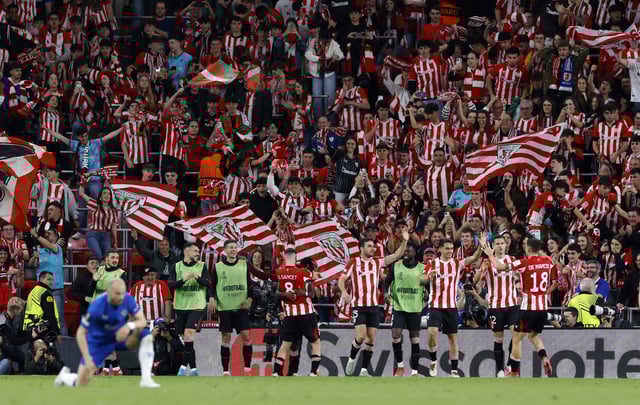 Soccer Football - Europa League - Quarter Final - Second Leg - Athletic Bilbao v Rangers - San Mames, Bilbao, Spain - April 17, 2025 Athletic Bilbao's Nico Williams celebrates scoring their second goal with Oihan Sancet REUTERS/Vincent West
