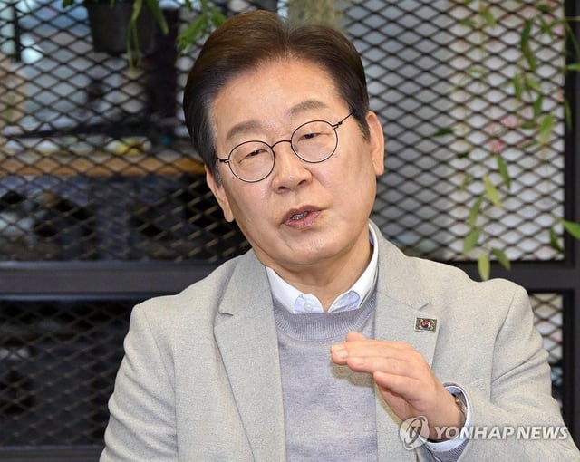 Lee Jae-myung, former leader of the liberal Democratic Party (Yonhap)