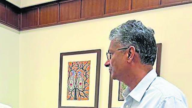 Karnataka minister Satish Jarkiholi. 