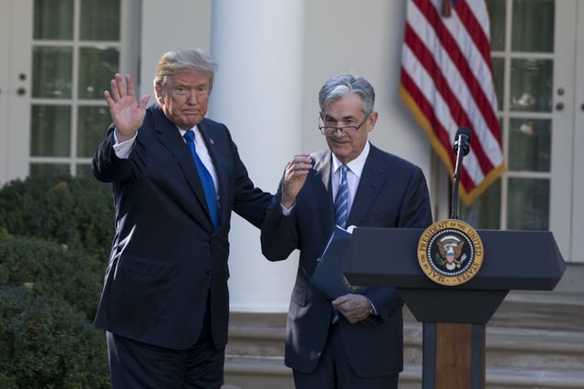 Donald Trump et Jerome Powell, le président de la Réserve fédérale américaine (Fed) lors d’une conférence de presse en 2017.
