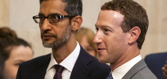 Im Blick der Wettbewerbsbehörden: Meta-CEO Mark Zuckerberg (r.) und Google-CEO Sundar Pichai