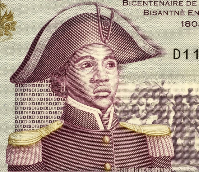 L'ancienne esclave affranchie devenue révolutionnaire et officière de l'armée révolutionnaire Sanité Belair (1781-1805) sur un billet de 10 gourdes haïtiennes, en 2004.