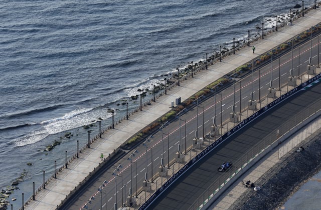 Formula One F1 - Saudi Arabian Grand Prix - Jeddah Corniche Circuit, Jeddah, Saudi Arabia - April 18, 2025 Williams' Alexander Albon during practice REUTERS/Thaier Al-Sudani