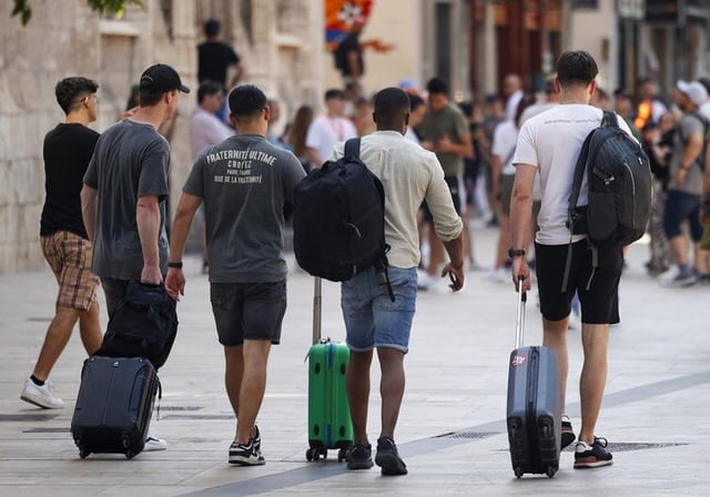 Imagen de archivo de turistas en el centro de Valencia