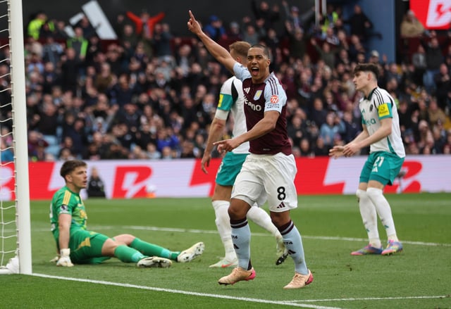 Soccer Football - Premier League - Aston Villa v Newcastle United - Villa Park, Birmingham, Britain - April 19, 2025 Aston Villa's Youri Tielemans celebrates their third goal, an own goal scored by Newcastle United's Dan Burn REUTERS/Chris Radburn EDITORIAL USE ONLY. NO USE WITH UNAUTHORIZED AUDIO, VIDEO, DATA, FIXTURE LISTS, CLUB/LEAGUE LOGOS OR 'LIVE' SERVICES. ONLINE IN-MATCH USE LIMITED TO 120 IMAGES, NO VIDEO EMULATION. NO USE IN BETTING, GAMES OR SINGLE CLUB/LEAGUE/PLAYER PUBLICATIONS. PLEASE CONTACT YOUR ACCOUNT REPRESENTATIVE FOR FURTHER DETAILS..